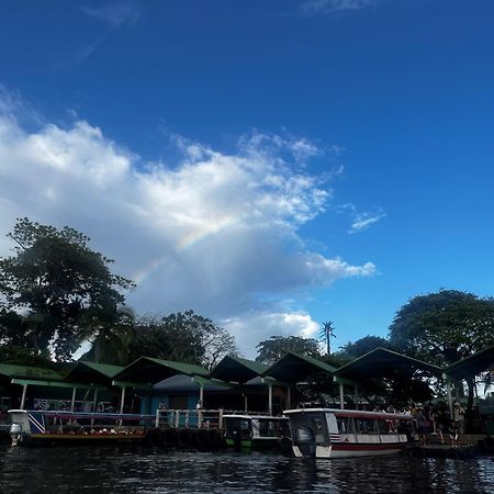 Frias Home Tortuguero Exterior photo